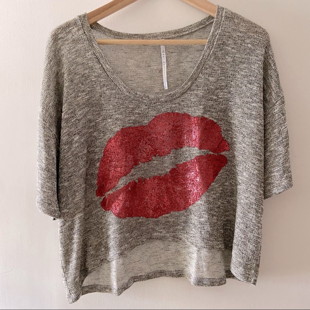 Metallic Lips Crop top